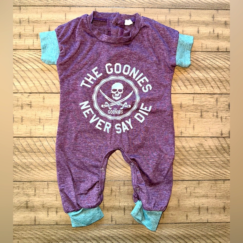 Goonies Jumpsuit 6-9m